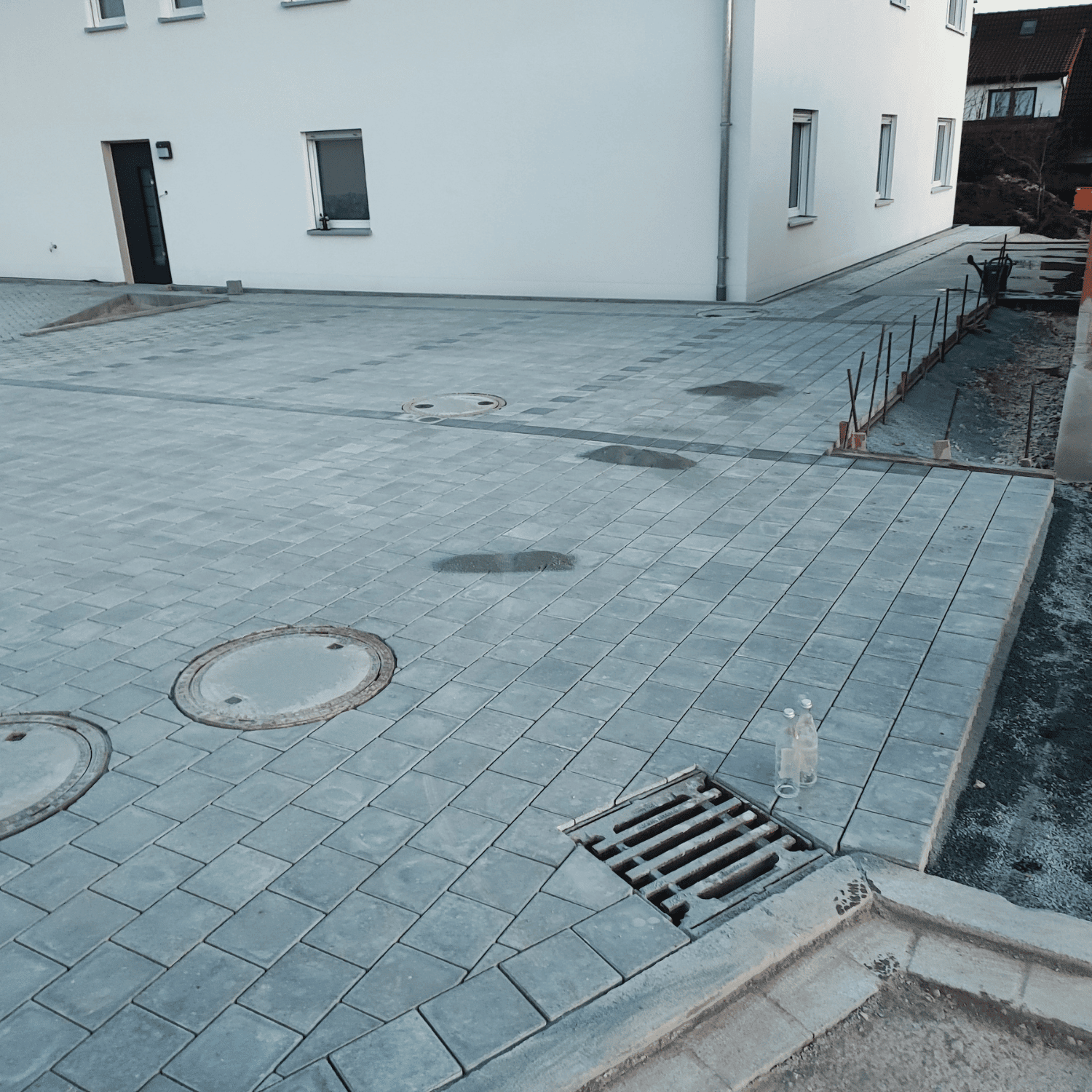 services-2 pflasterbau seitzbau ramsberg gewerbe parkplatz